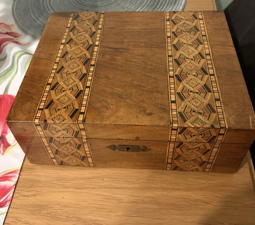 Victorian walnut inlaid - walnut,