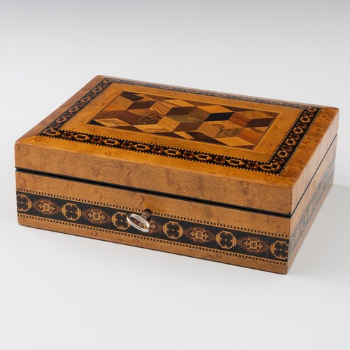 Tunbridge ware box - tunbridge, by