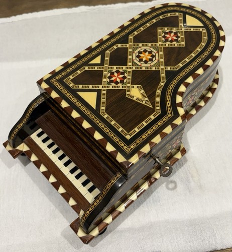 Tunbridge style box - tunbridge,