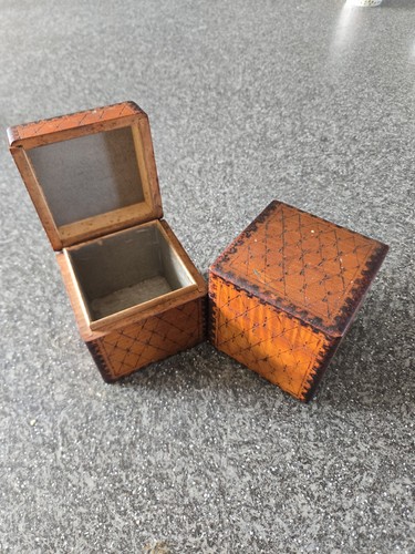 Wooden decorative keepsake box