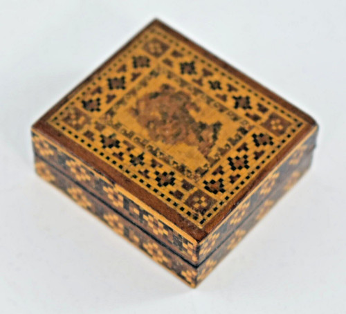 Antique tunbridge ware queen - ware,